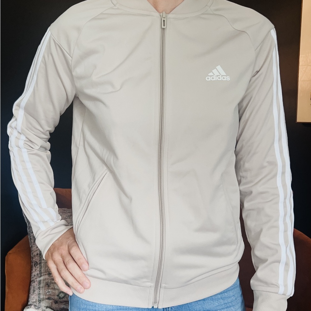 Adidas beige zip up track jacket sz women’s medium